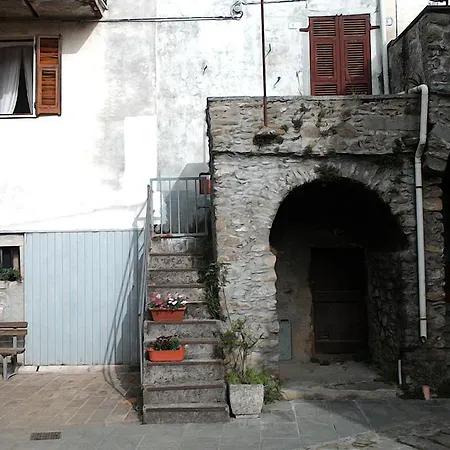 Casa Fiorita * Riccò del Golfo di Spezia